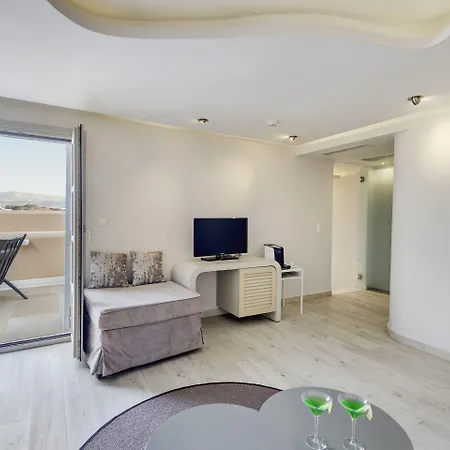 Kouros Art - Designed For Adults Hotel 4*