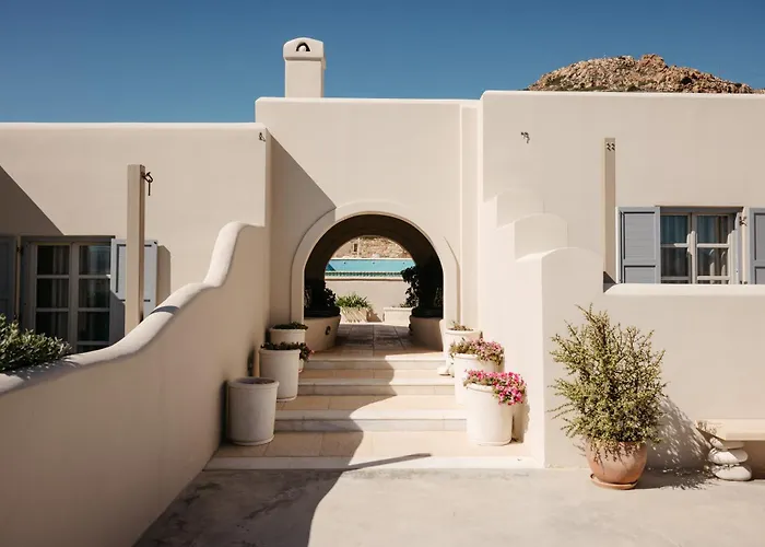 Kouros Art - Designed For Adults Hotel