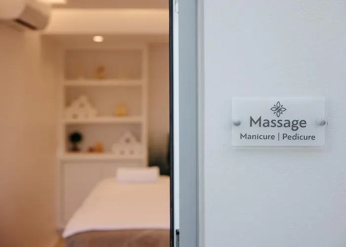 Kouros Art - Designed For Adults Hotel 4*