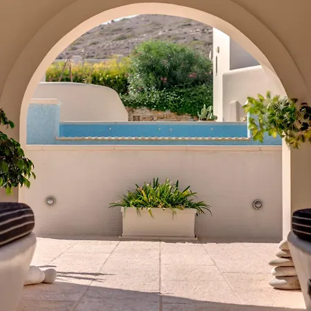 Otel Kouros Art (adults Only)