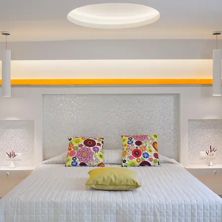 Kouros Art - Designed For Adults Hotell 4*