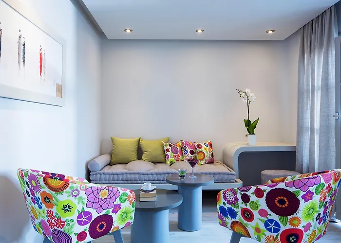 Kouros Art - Designed For Adults 4*