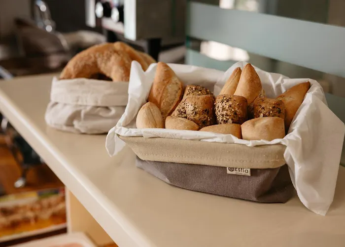 Kouros Art - Designed For Adults מלון סטלידה